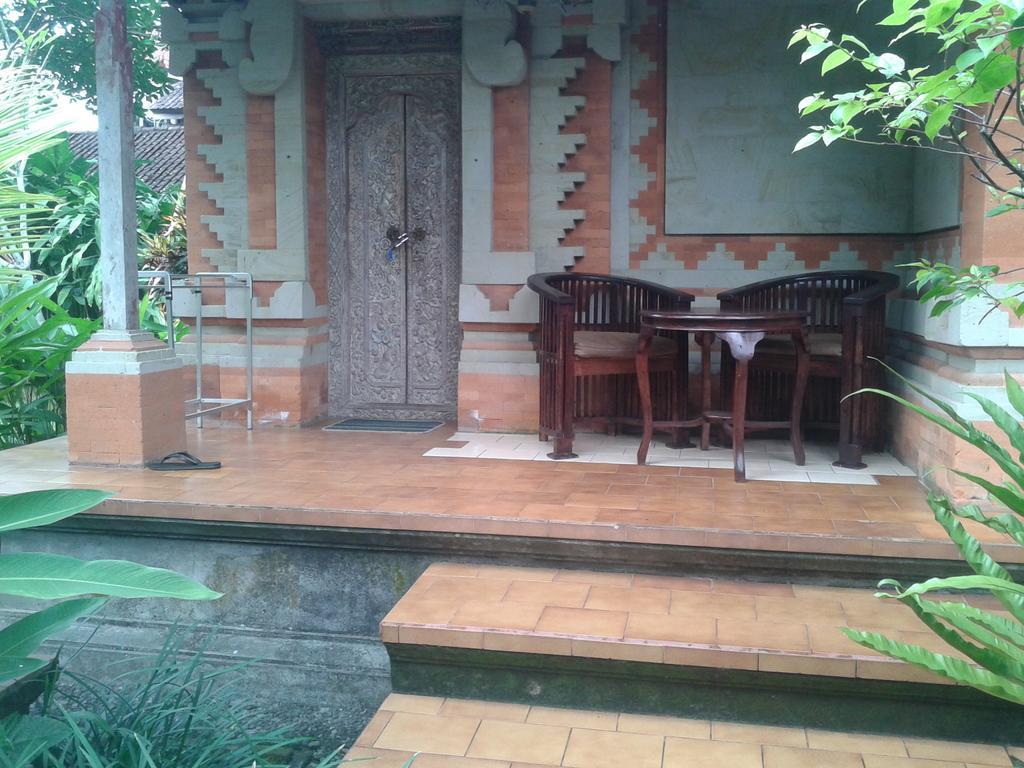 Mandia Bungalows أوبود الغرفة الصورة